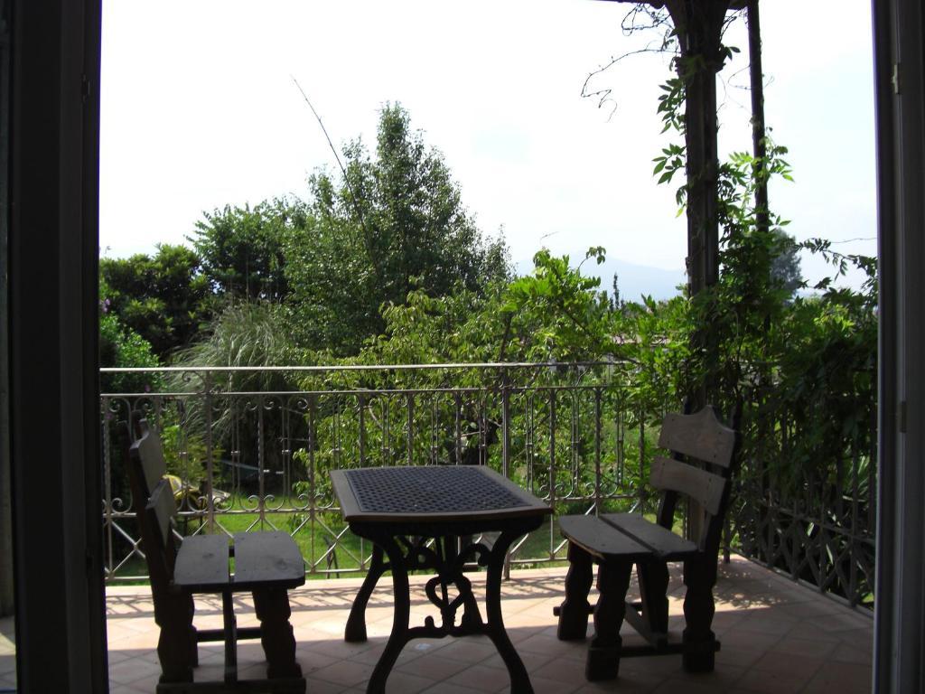 L'Orto Delle Palme Apartment Лука Екстериор снимка